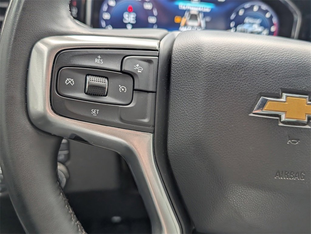 Used 2024 Chevrolet Silverado 3500 LT image 17