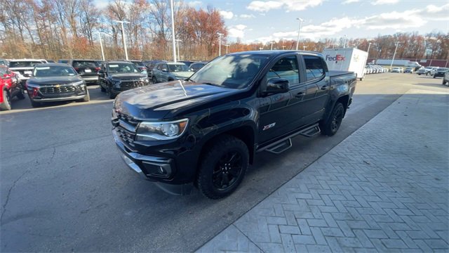 Used 2021 Chevrolet Colorado Z71 w/ Z71 Midnight Edition image 4