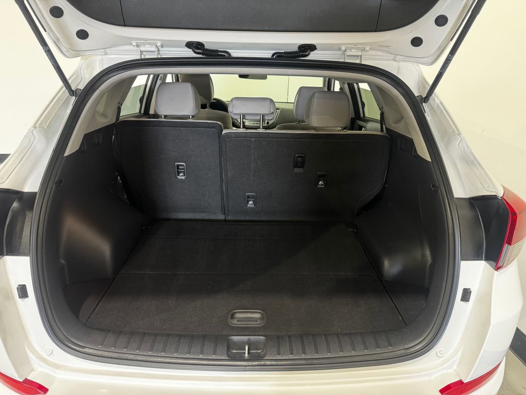 Used 2018 Hyundai Tucson SE FWD image 27