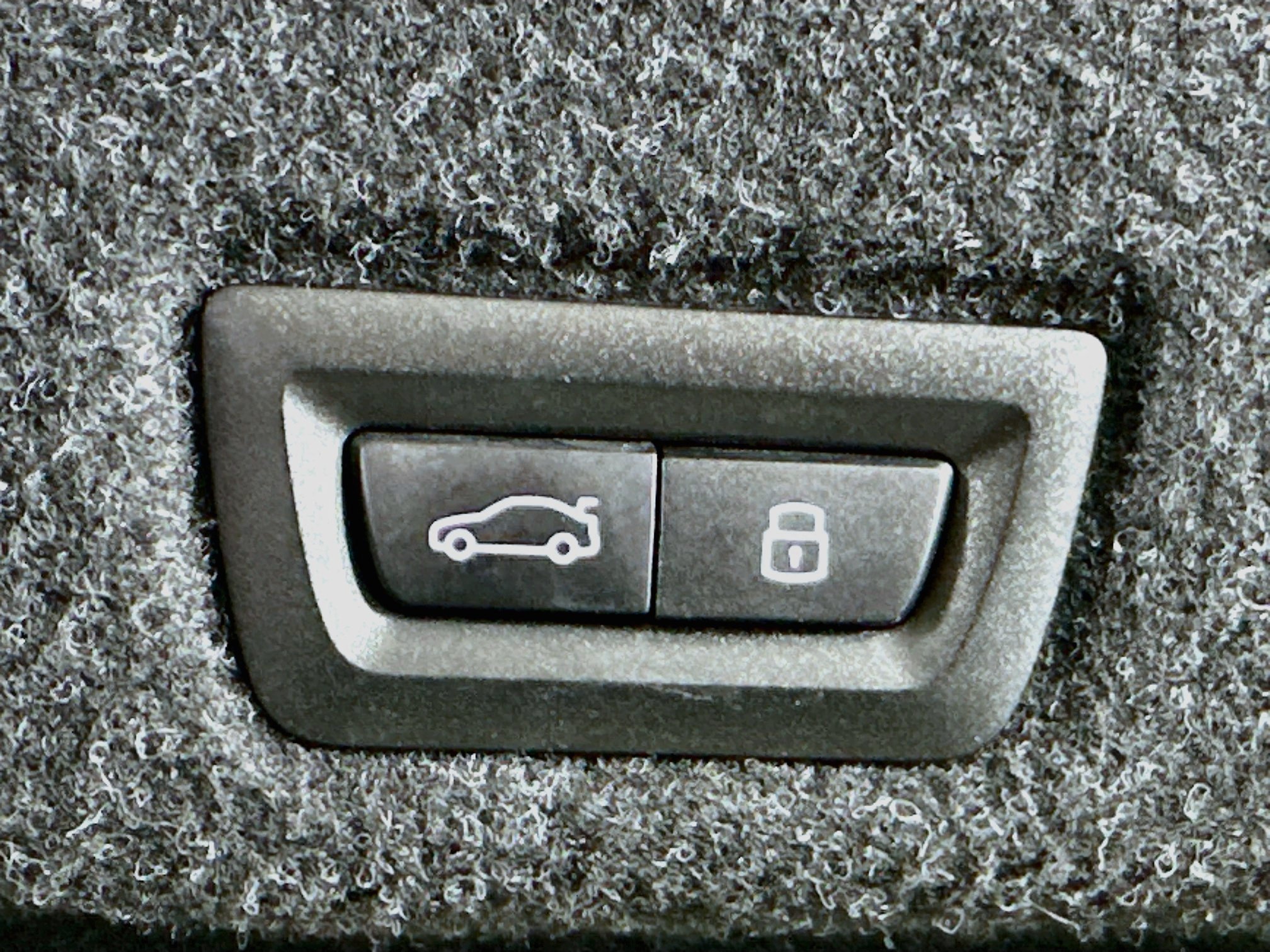 Used 2026 BMW 530i xDrive AWD/4WD image 30