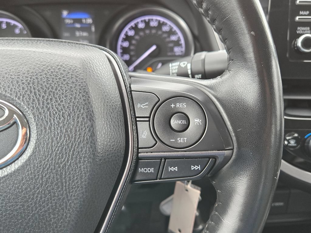 Used 2023 Toyota Camry SE FWD image 21