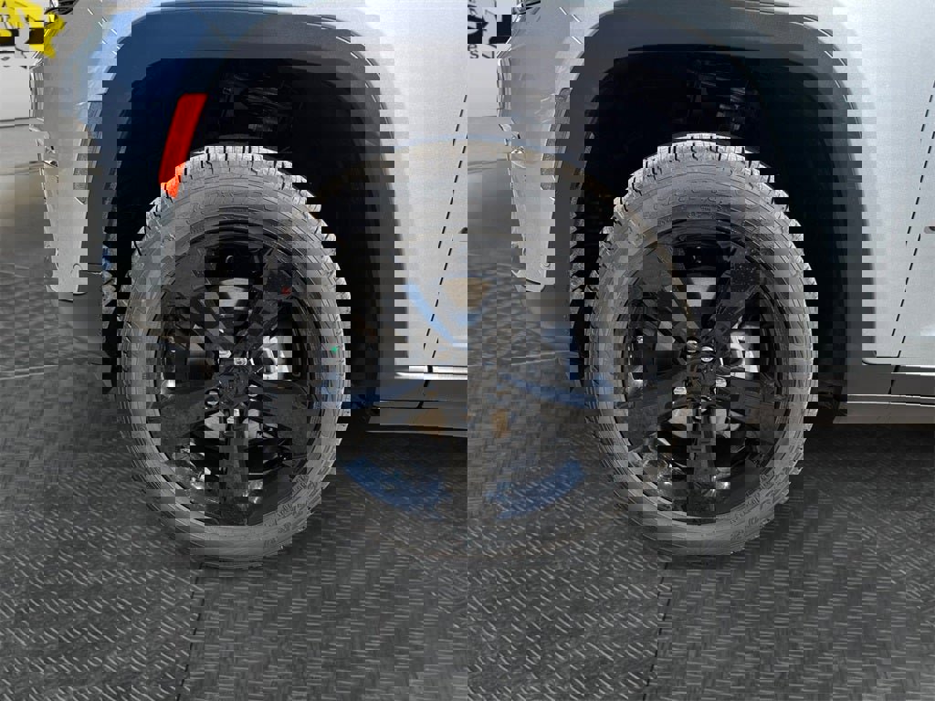 New 2025 Jeep Grand Cherokee Limited w/ Luxury Tech Group II image 14