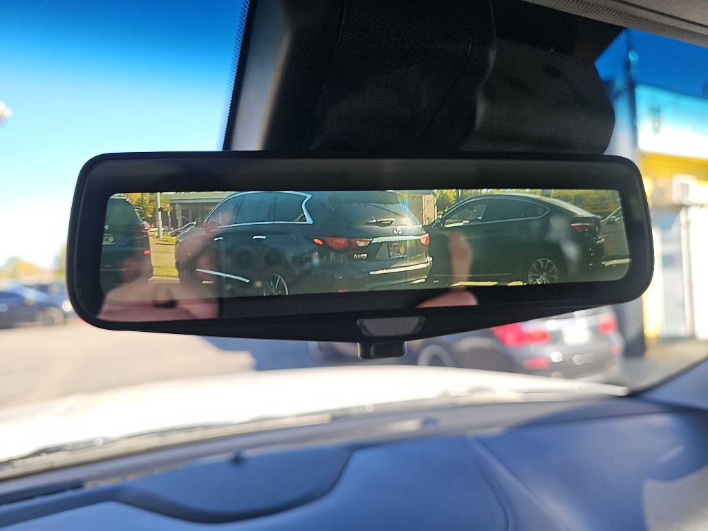 Used 2017 Cadillac Escalade ESV Luxury image 24