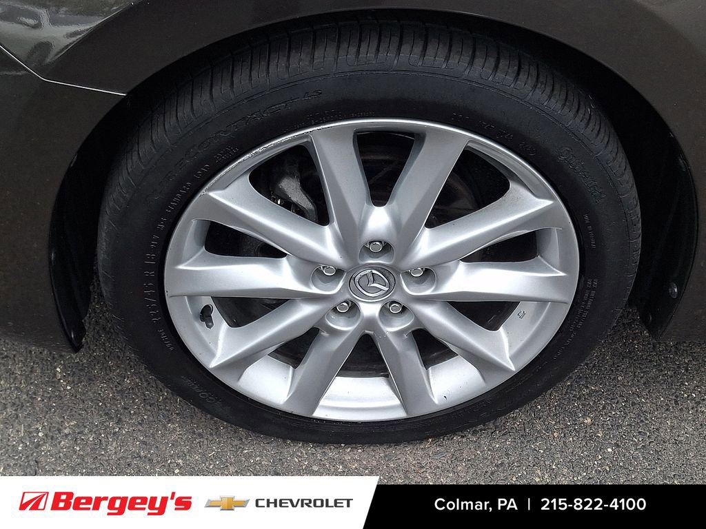 Used 2017 MAZDA MAZDA3 Touring FWD image 10