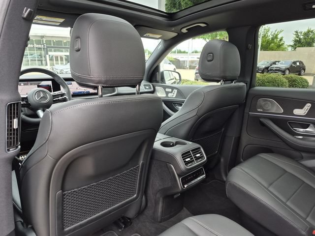 Certified 2025 Mercedes-Benz GLS 450 4MATIC image 18
