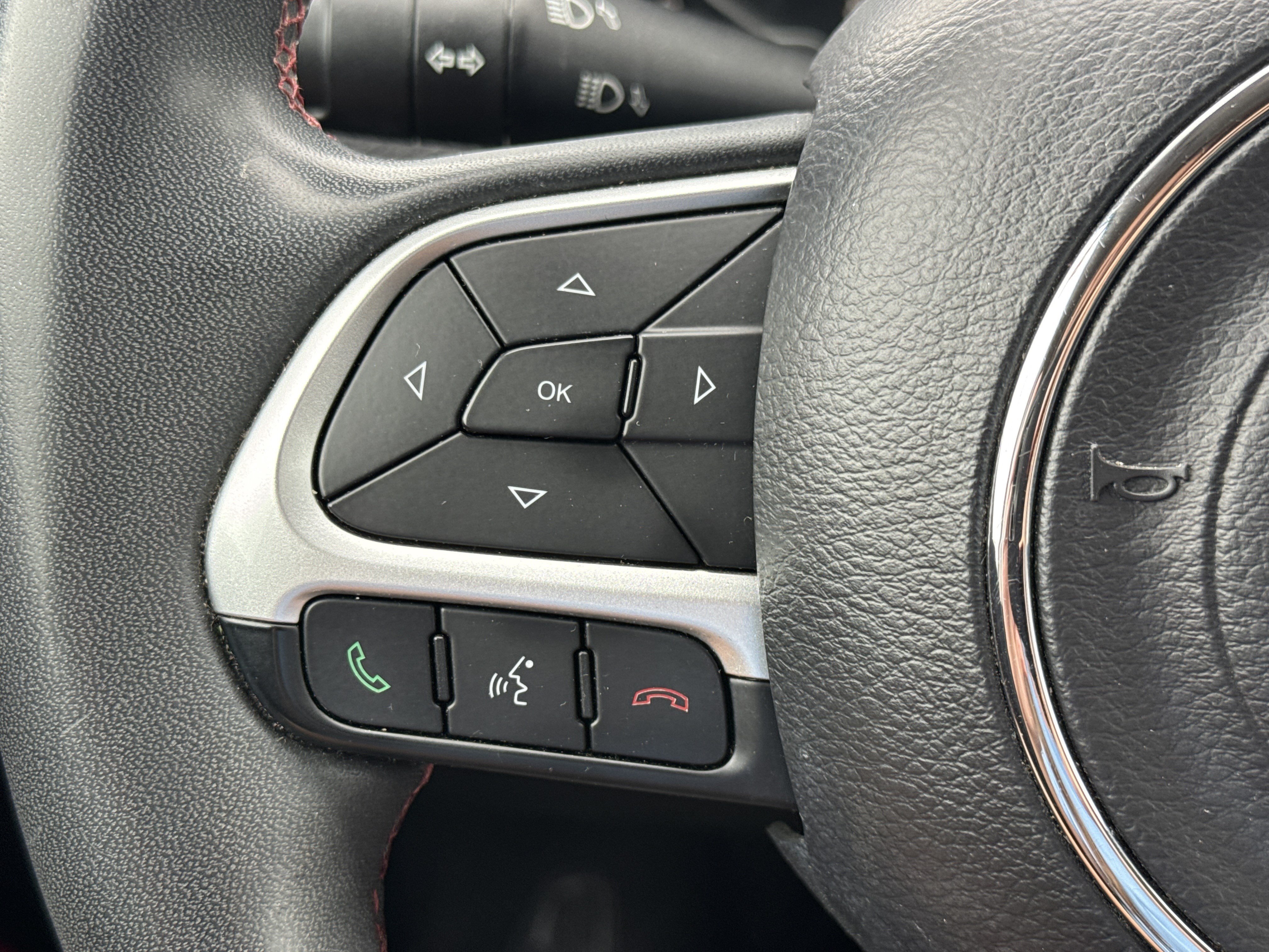 Used 2021 Jeep Compass Trailhawk AWD/4WD image 16