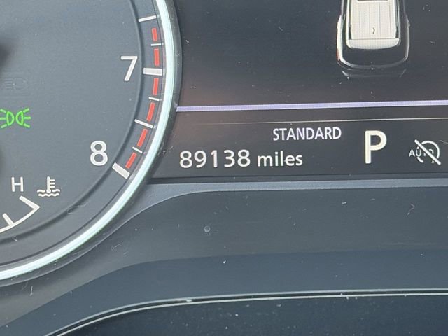 Used 2022 Nissan Pathfinder SV w/ SV Premium Package image 26