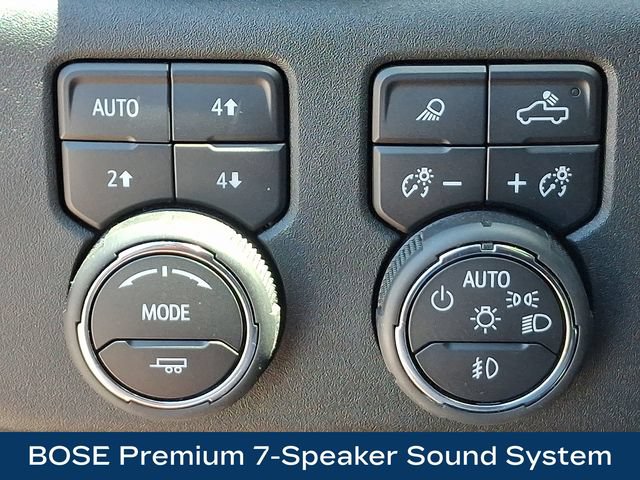 Used 2024 Chevrolet Silverado 2500 High Country w/ High Country Premium Package AWD/4WD image 9