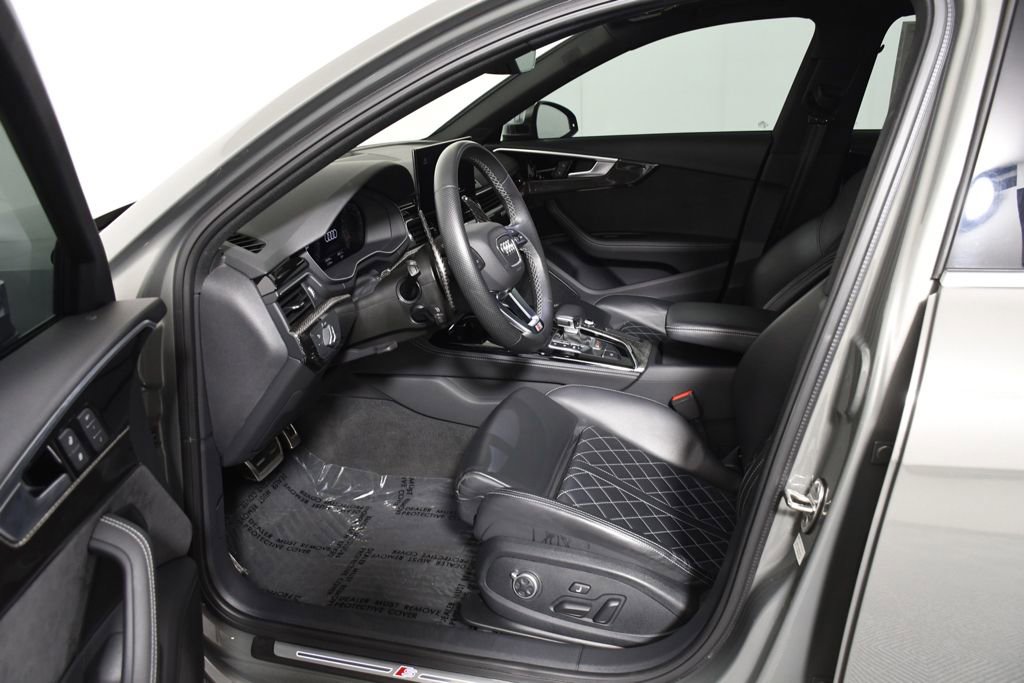 Used 2023 Audi S4 Premium Plus w/ Premium Plus Package AWD/4WD image 17