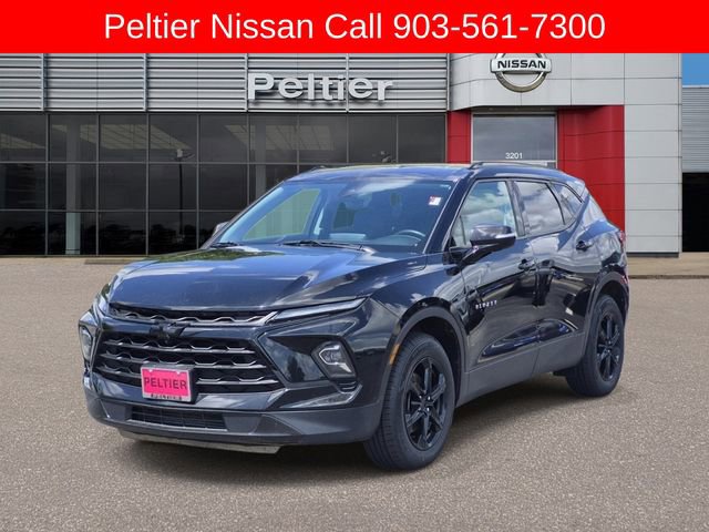 Used 2023 Chevrolet Blazer LT w/ Sound & Technology Package image 3