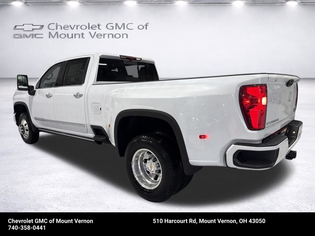 New 2026 Chevrolet Silverado 3500 High Country w/ High Country Premium Package AWD/4WD image 3