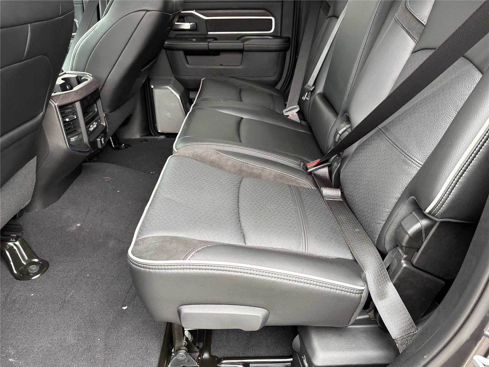 New 2026 RAM 2500 Laramie image 22