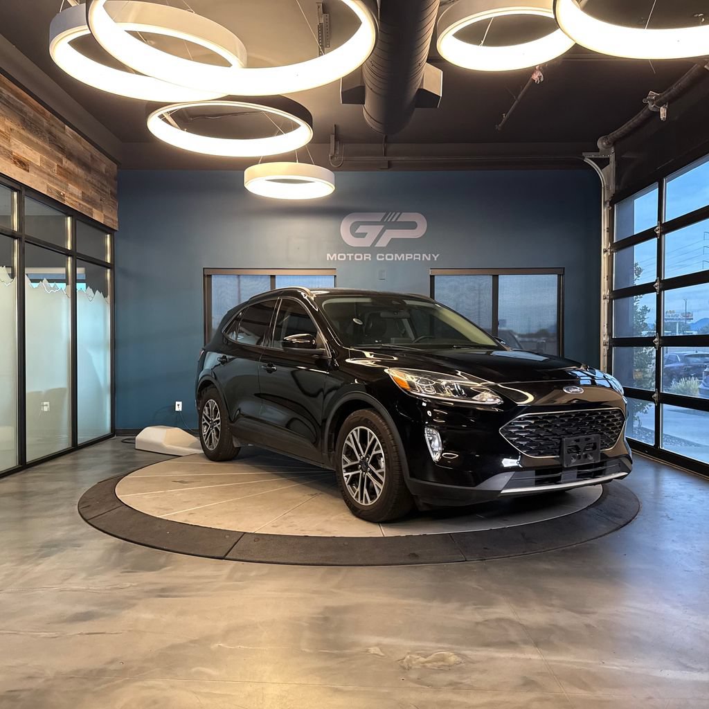 Used 2020 Ford Escape SEL