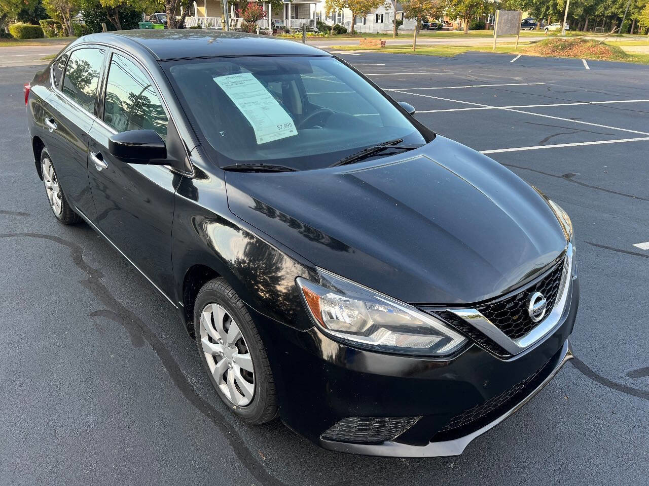 Used 2017 Nissan Sentra SV image 3
