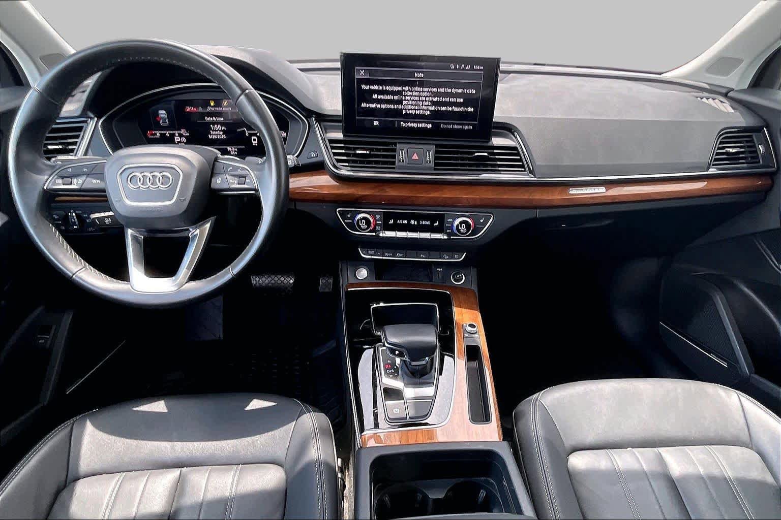 Used 2022 Audi Q5 2.0T Premium Plus w/ Premium Plus Package AWD/4WD image 16