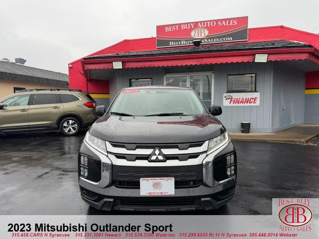 Used 2023 Mitsubishi Outlander Sport SE AWD/4WD image 2