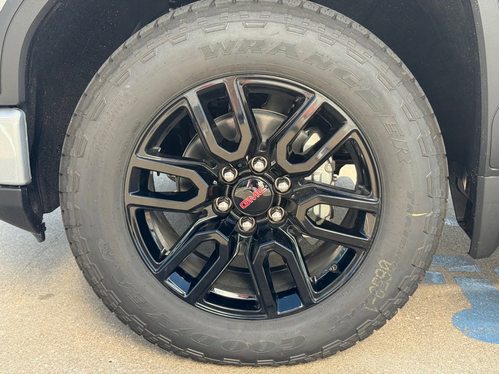 New 2026 GMC Sierra 1500 Elevation image 7