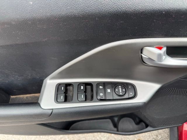 Used 2019 Kia Niro LX FWD image 15