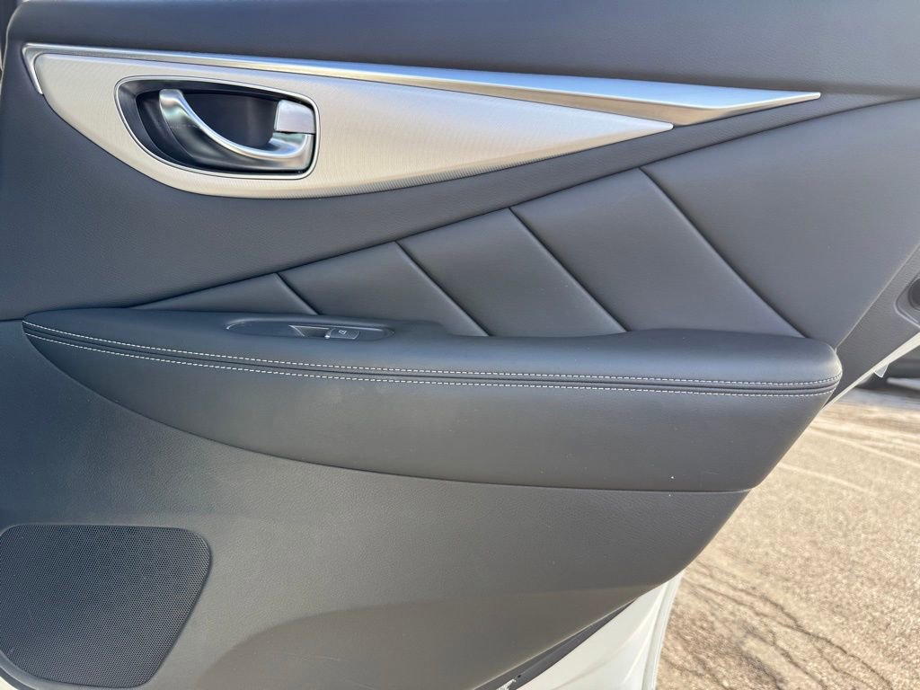 Used 2023 INFINITI Q50 Luxe w/ Cargo Package image 28