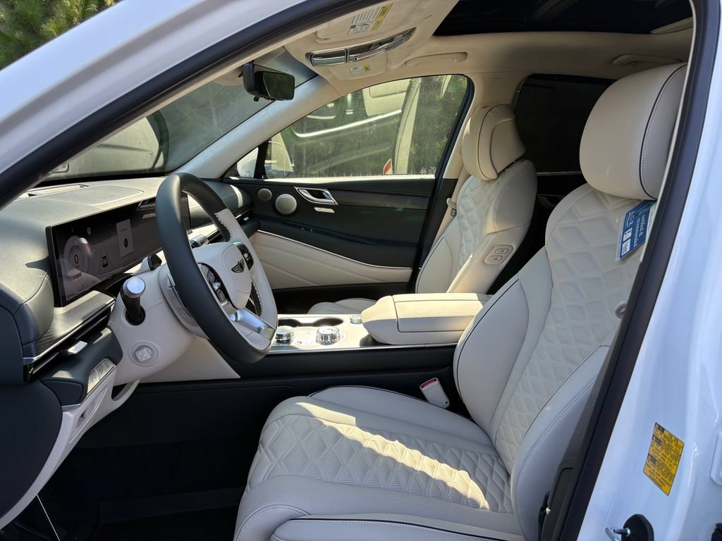 New 2027 Genesis GV80 3.5T e-SC AWD/4WD image 5