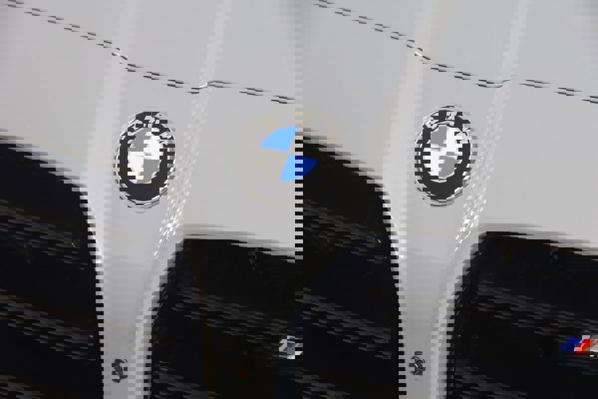 Used 2021 BMW M4 Coupe w/ Executive Package image 23