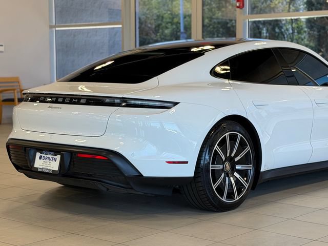 Used 2023 Porsche Taycan w/ Premium Package RWD image 11