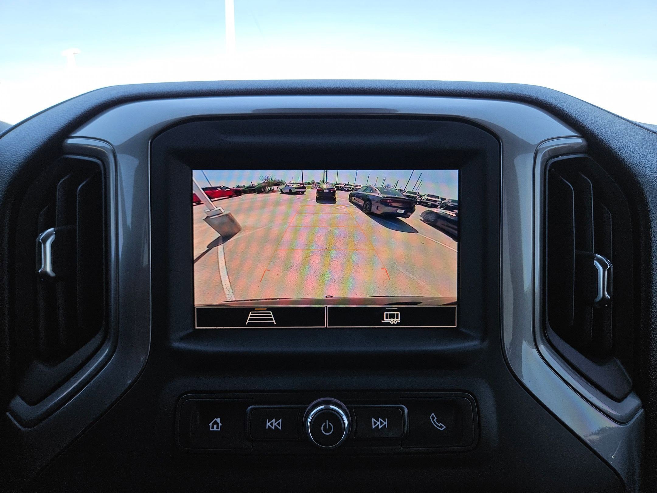 Used 2022 Chevrolet Silverado 1500 Custom image 18