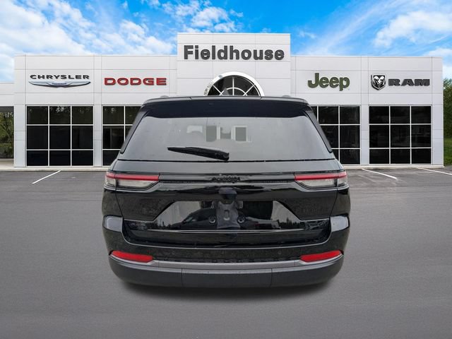 New 2026 Jeep Grand Cherokee Altitude AWD/4WD image 9