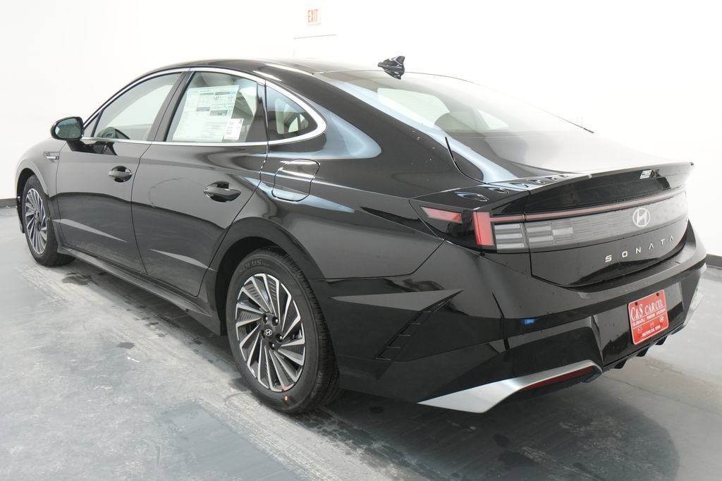 New 2026 Hyundai Sonata SEL FWD image 6
