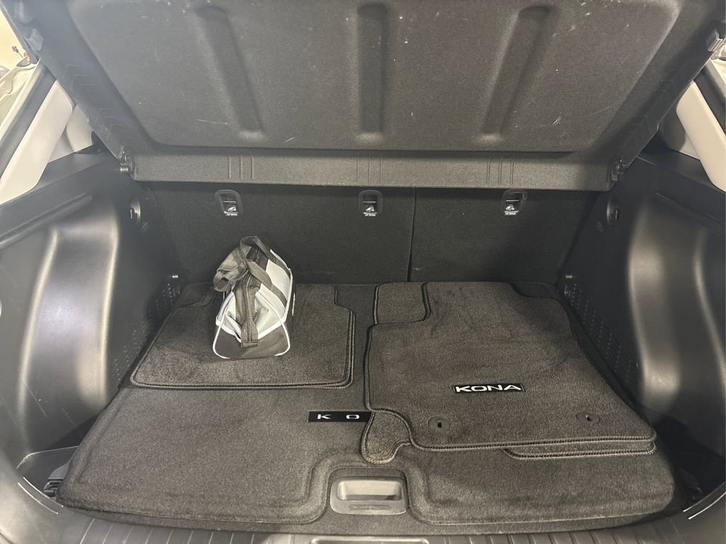 Used 2024 Hyundai Kona SEL w/ Convenience Package image 11