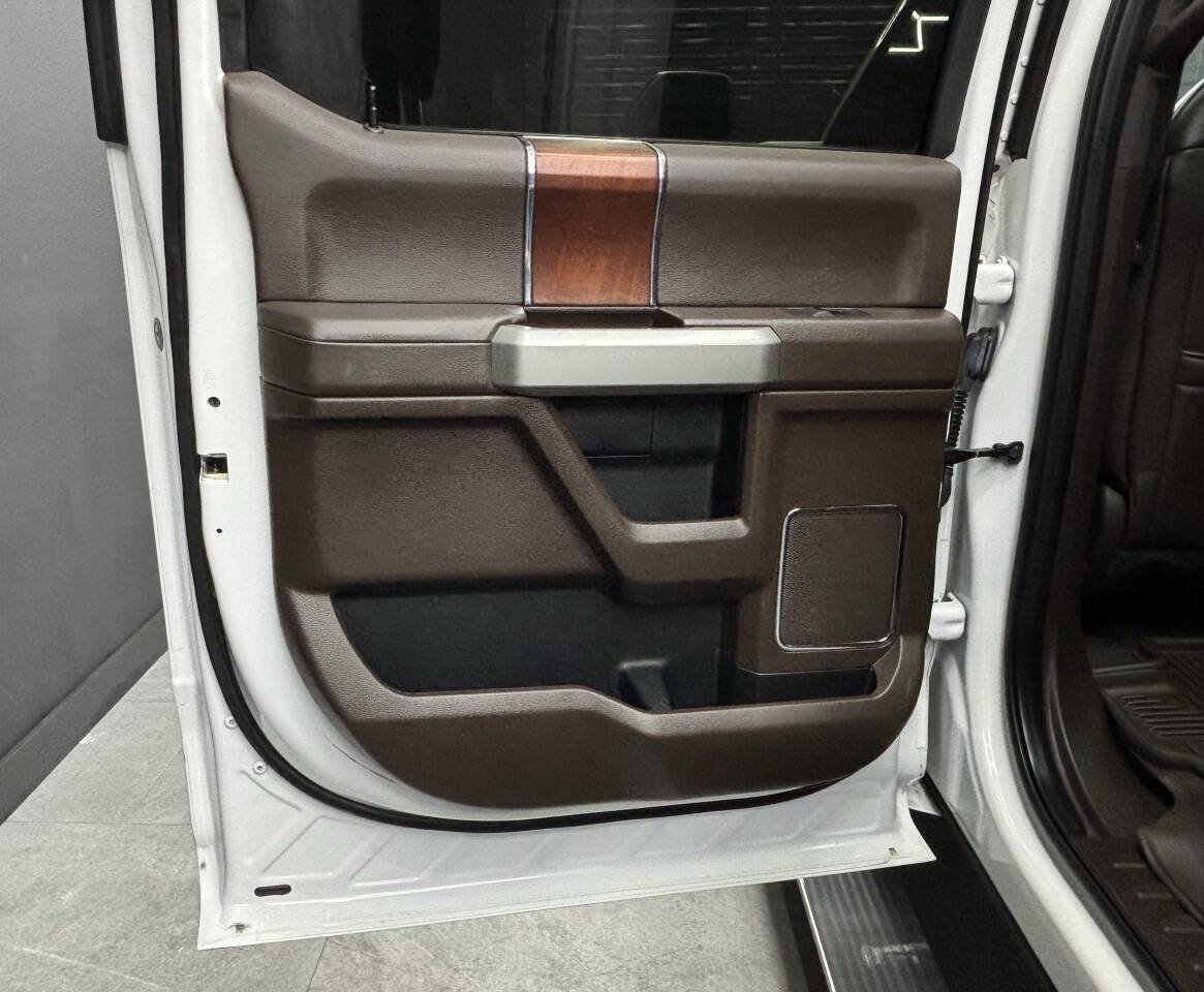 Used 2019 Ford F250 King Ranch w/ King Ranch Ultimate Package AWD/4WD image 28