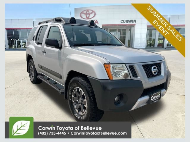 Used 2015 Nissan Xterra PRO-4X w/ Pro-4x Leather Package AWD/4WD image 1