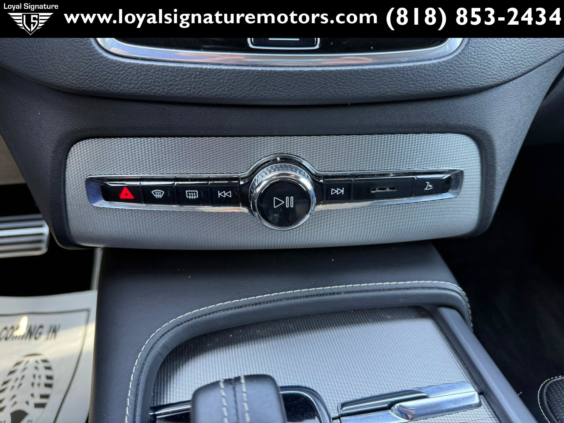 Used 2021 Volvo XC90 T8 R-Design w/ Advanced Package AWD/4WD image 36