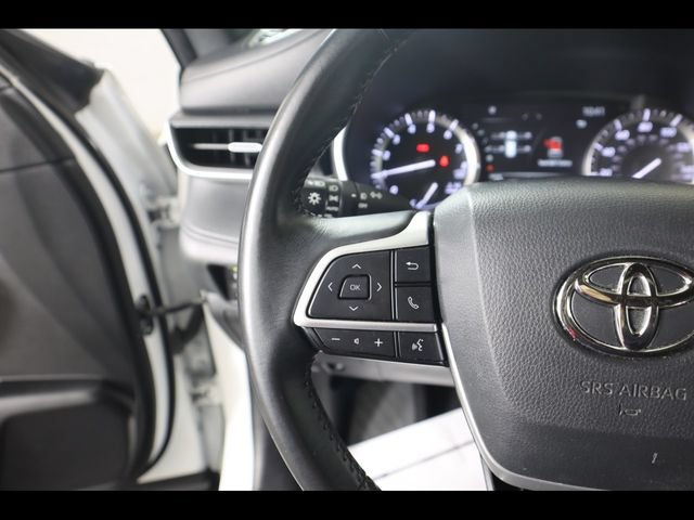 Used 2022 Toyota Highlander XSE AWD/4WD image 51