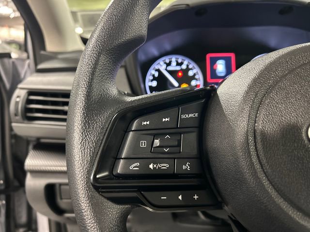 Used 2025 Subaru Crosstrek 2.0i Premium image 13