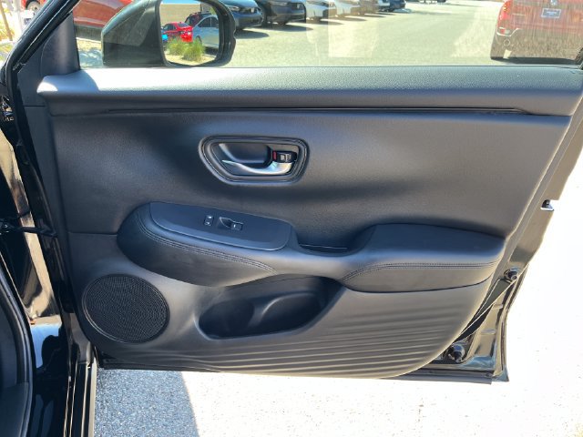 Certified 2024 Honda HR-V LX image 25