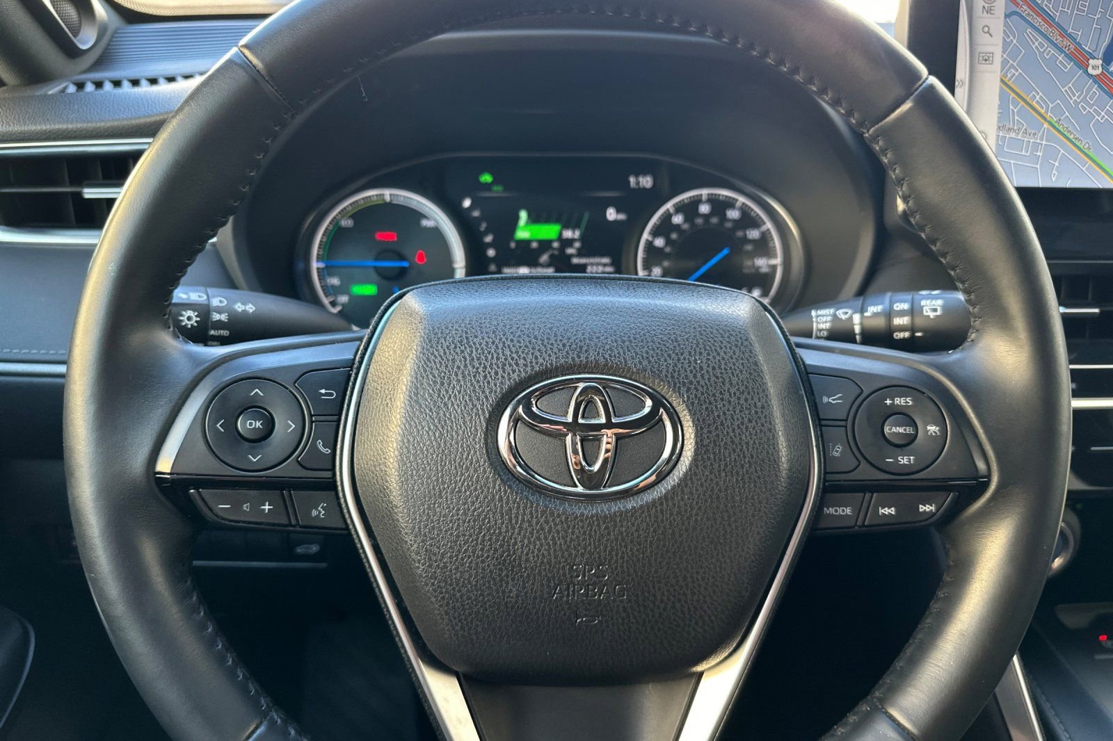 Used 2021 Toyota Venza XLE image 25