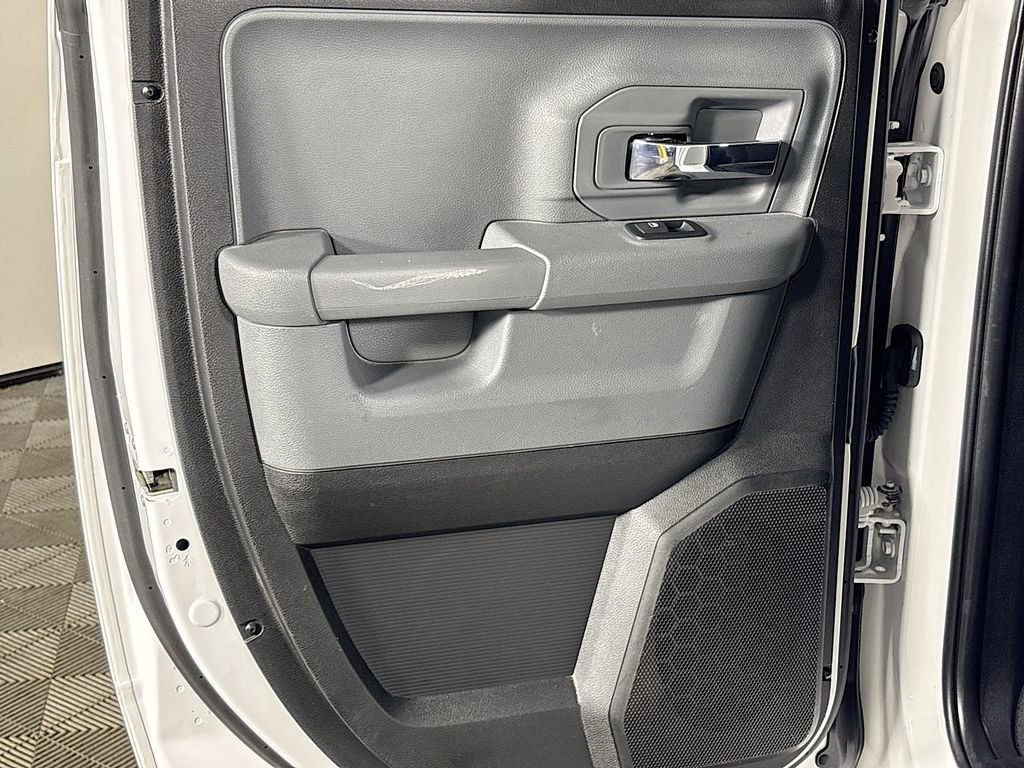 Used 2024 RAM 1500 Classic SLT image 18