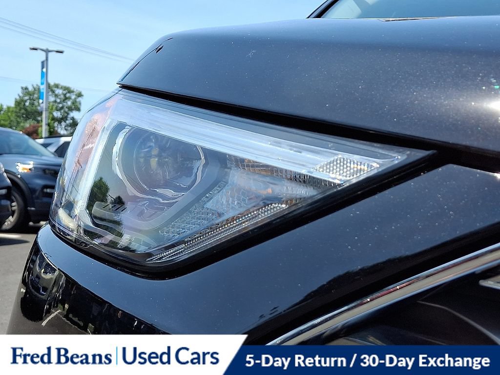 Used 2022 Ford Edge SEL w/ Convenience Package AWD/4WD image 11