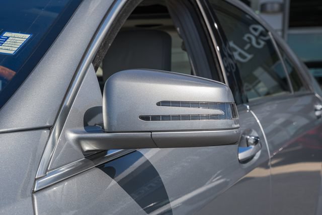 Used 2011 Mercedes-Benz S 550 image 16