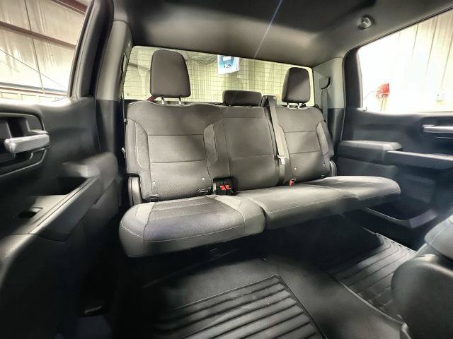 Used 2024 Chevrolet Silverado 1500 Custom w/ Turbomax Blackout Package AWD/4WD image 21