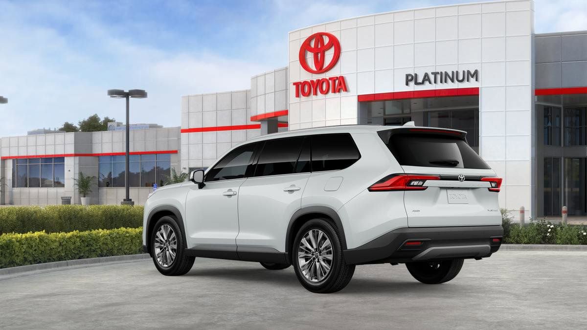 New 2026 Toyota Grand Highlander Platinum image 6