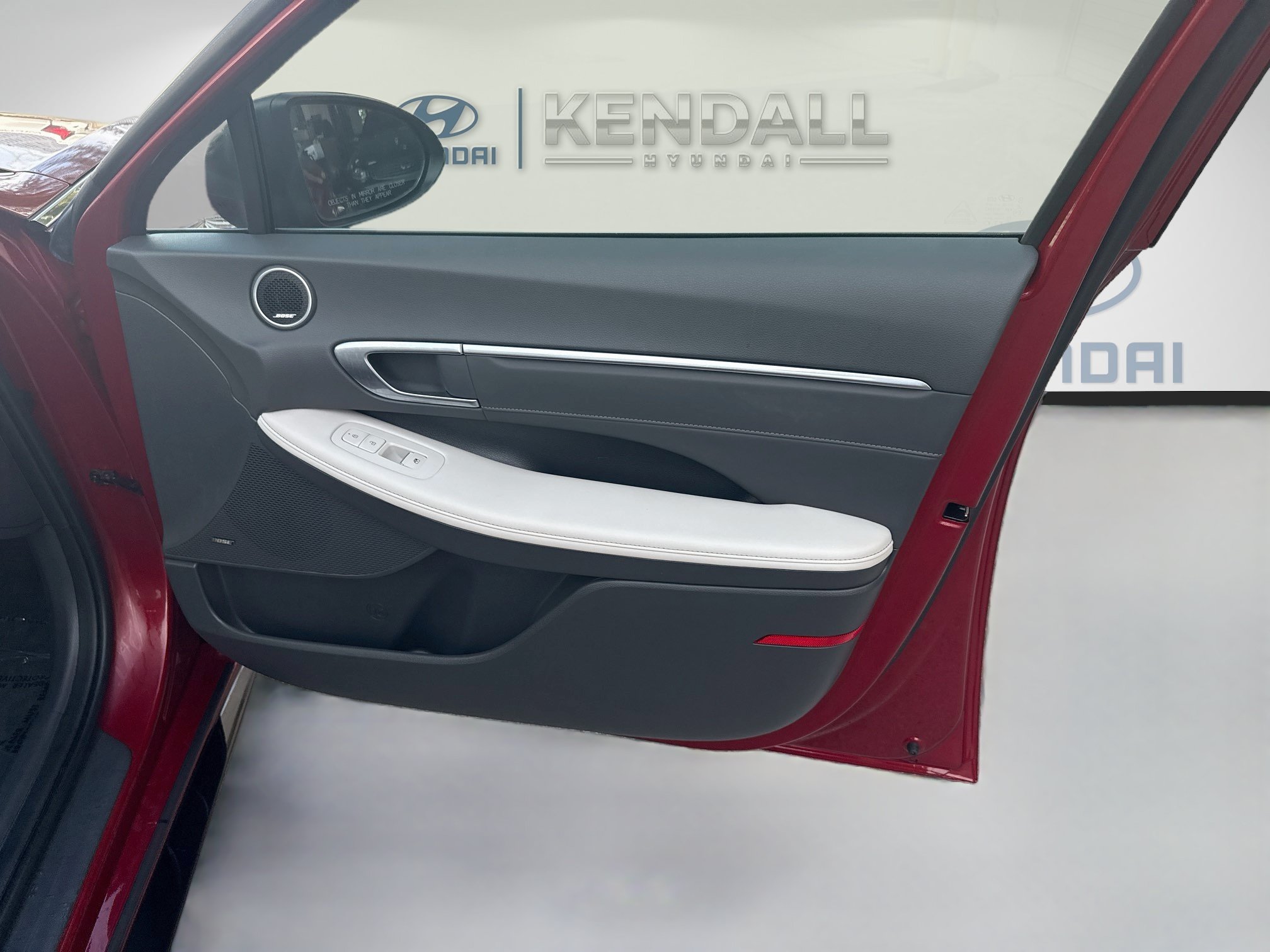 Used 2023 Hyundai Sonata Limited w/ Cargo Package FWD image 31