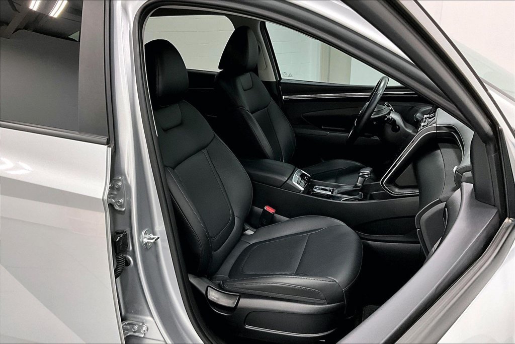 Used 2024 Hyundai Tucson SEL w/ Convenience Package FWD image 9