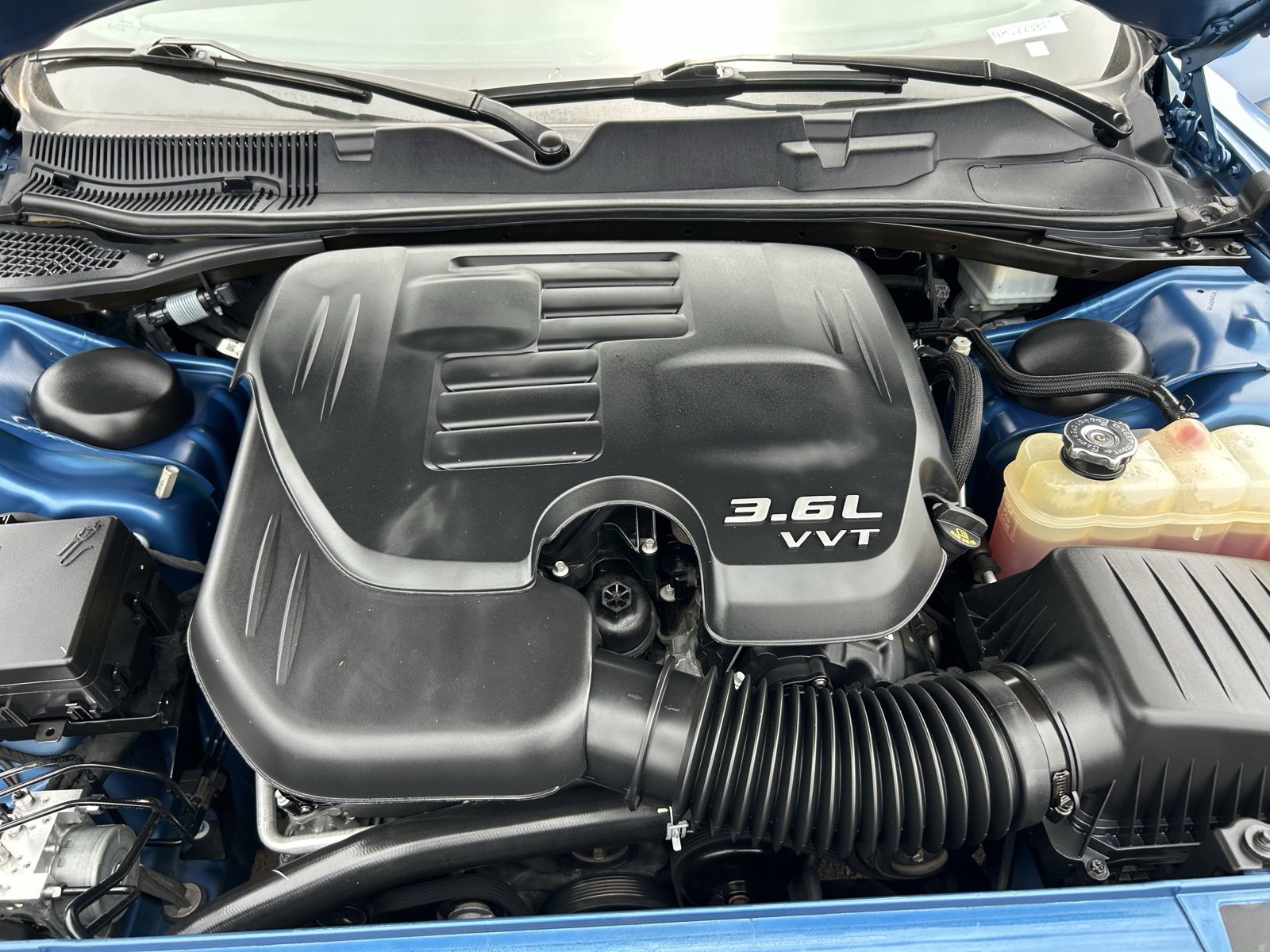 Used 2022 Dodge Challenger GT w/ Blacktop Package RWD image 31