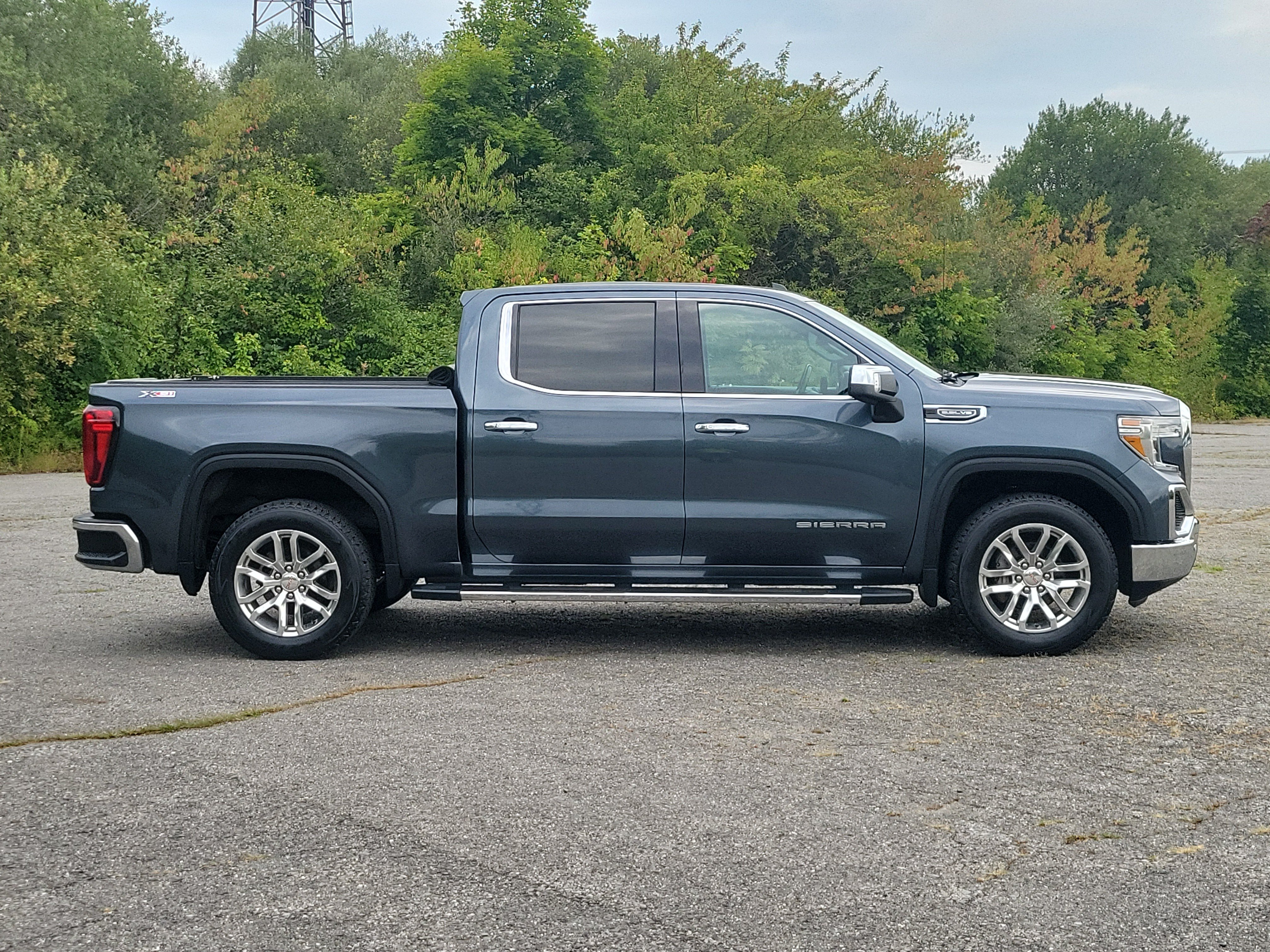 Used 2019 GMC Sierra 1500 SLT w/ SLT Premium Plus Package AWD/4WD image 4