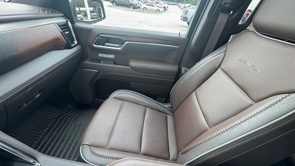 Used 2026 GMC Sierra 1500 Denali AWD/4WD image 28