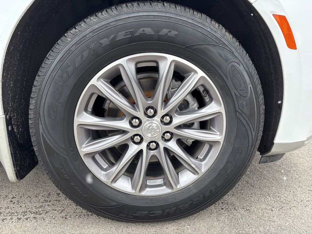 Used 2022 Buick Enclave Essence w/ Trailering Package, 5000 lbs. image 9