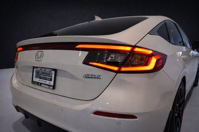 Used 2024 Honda Civic Sport Touring image 11