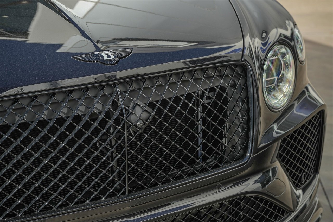New 2025 Bentley Bentayga image 8